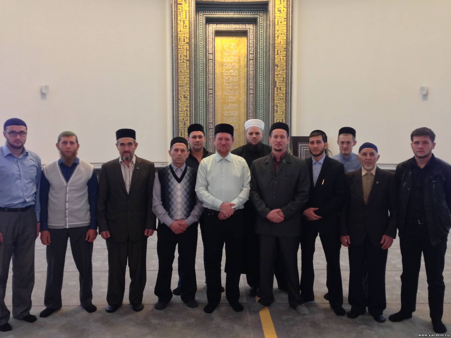 Имамы из российских регионов посетили мечеть "Ярдэм". Общие новости