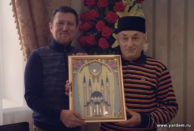 Работнику мечети "Ярдэм" Зайниеву Талгату абый исполнилось 70 лет. Общие новости