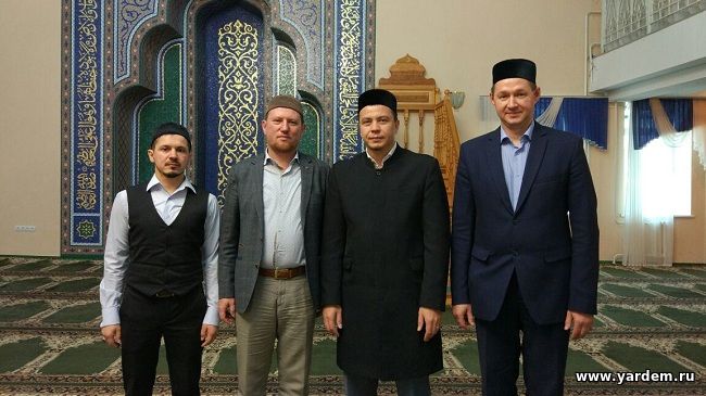 Илдар хазрат Баязитов посетил Лениногорскую мечеть. Общие новости