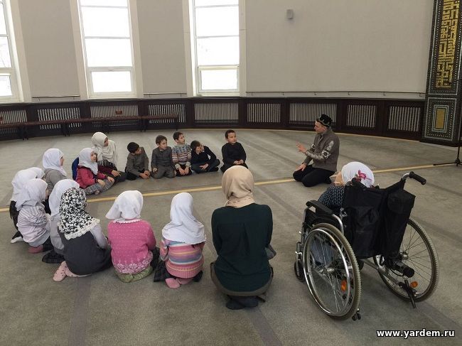 В мечеть "Ярдэм" водят школьные экскурсии. Общие новости