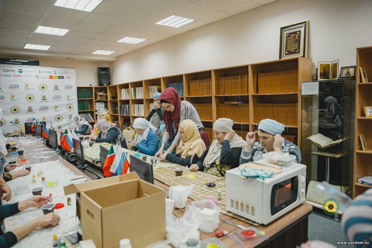 На уроках прикладного искусства реабилитанты занимаются мыловарением