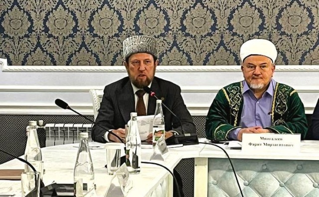 Имам-хатыйб мечети "Ярдэм" Илдар хазрат Баязитов выступил в Мордовии