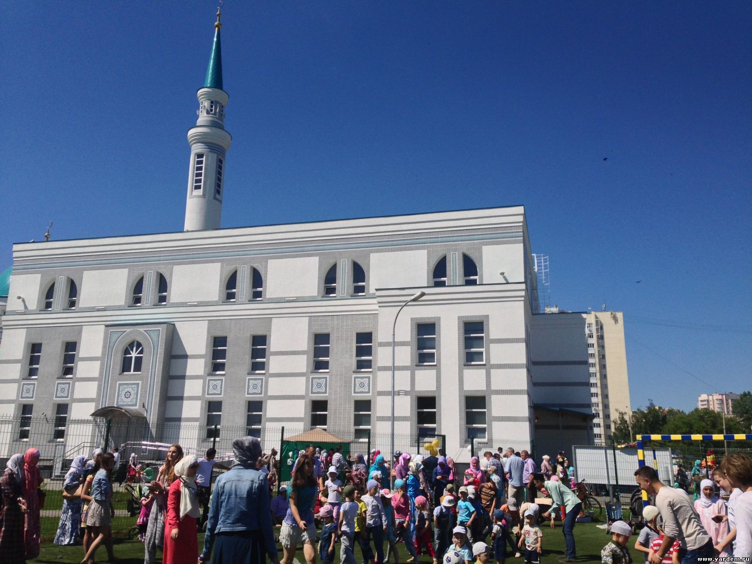 В мечети "Ярдэм" прошел общегородской детский праздник. Общие новости